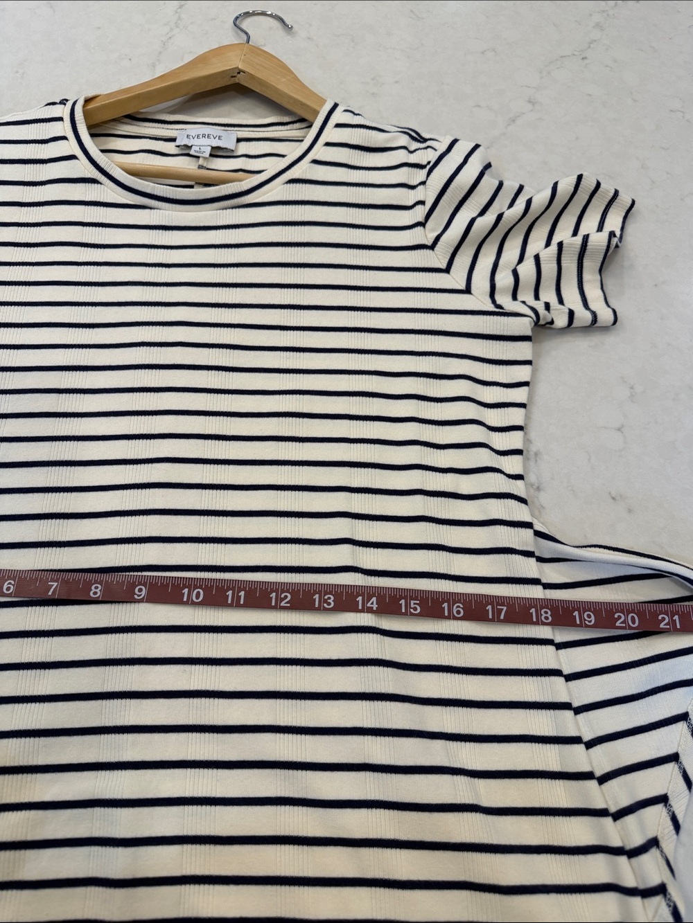 Evereve Striped Tie-Waist Midi Dress in Cream and Navy Size Large - Picture 7 of 8